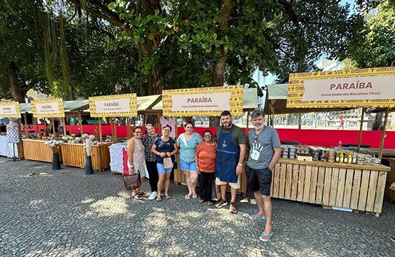 c6b54394-cfd3-4863-aac1-5992c6f78573