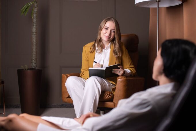 xr:d:DAFKK4itQ6Q:912,j:3390481843086283451,t:23072113