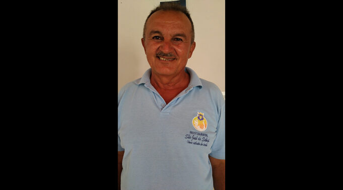 Divalcy Delfino da Costa