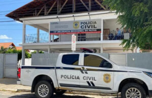 Carceragem da Polícia Civil de Patos recebeu 256 custodiados em três meses; violência doméstica liderou os registros no período