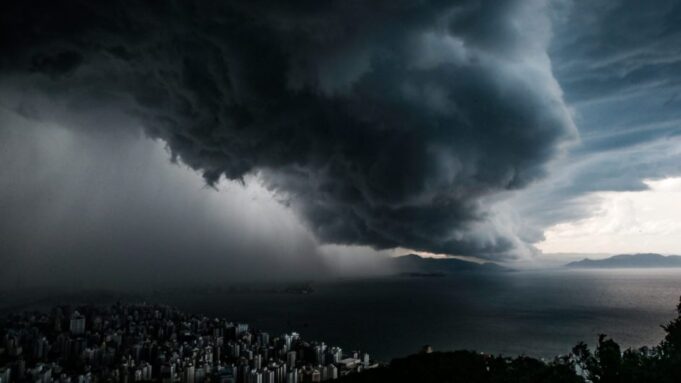 temporal-chegando-em-florianopolis-8-944x531