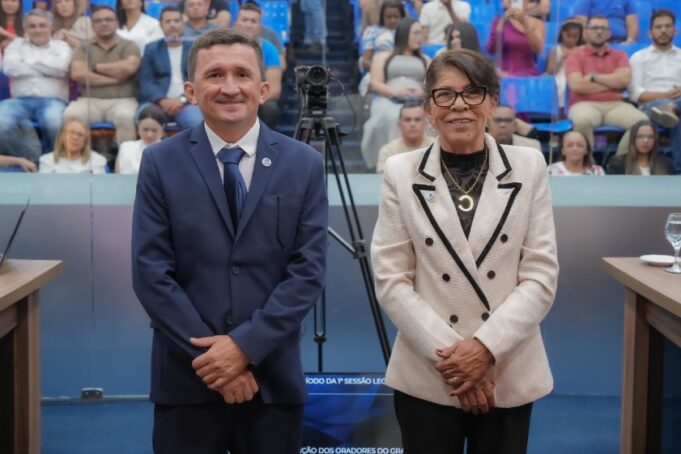 67ae541a1ca71_galeguinho_da_van_e_nega_fofa_1