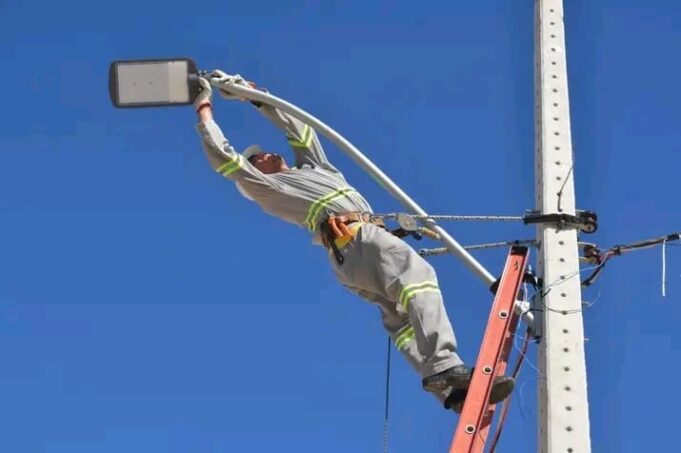 67efcc1b8e5b4_Lampada