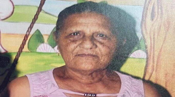 Esmerina Sales dos Santos