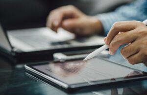 Digitalização dos Negócios Não Elimina o Papel da Impressão: Eficiência Também Depende de Equilíbrio Tecnológico