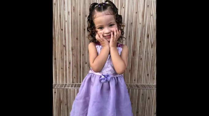 Aylla Lavynnia Oliveira Lima