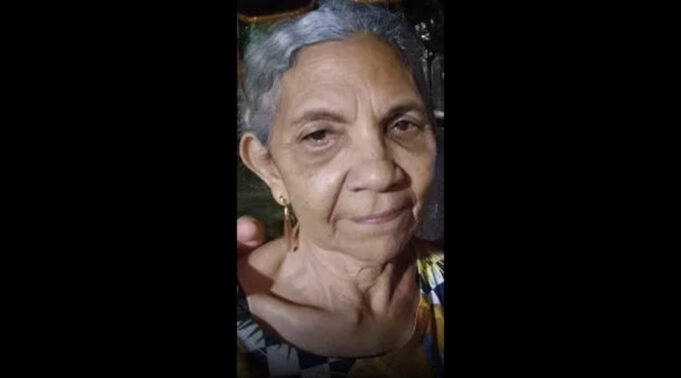 Íris Lopes de Oliveira