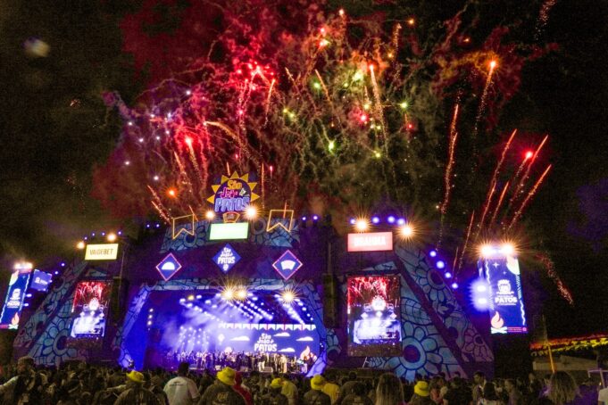 Palco abertura Sao Joao de Patos