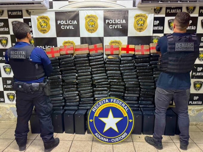 83a2d66cc37645fc772f8bd5dd330841