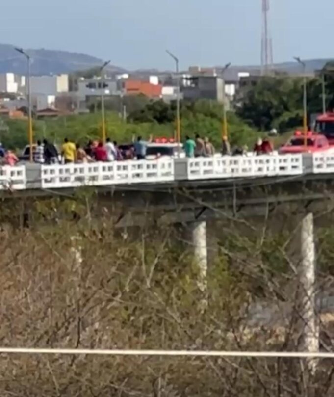 58917000-7dac-4233-b9fc-fd33ba444b79