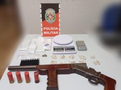Polícia Militar apreende arma de fogo e materiais ilícitos durante ação rápida em Passagem. Vídeo