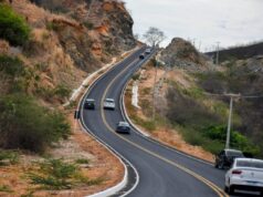 Governo da Paraíba inaugura adutora e estrada no Sertão; investimentos superam R$ 50 milhões