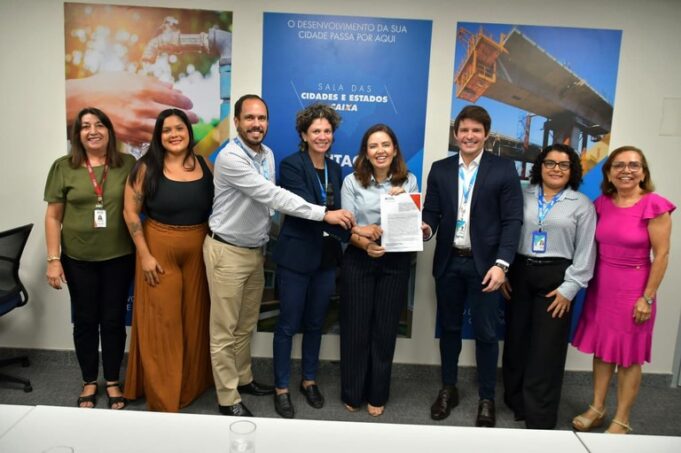 ce3b7a2e-1366-49ea-be10-3824e92a660e