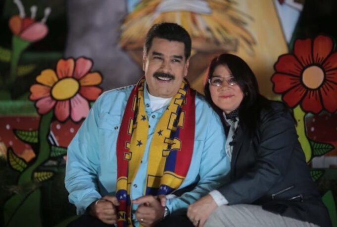 Nicólas Maduro e Delcy Rodríguez
