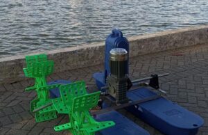 Equipamentos para oxigenar água do Açude Velho, em Campina Grande, começam a ser instalados