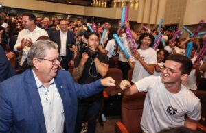 João Azevêdo abre Ano Letivo 2026 e anuncia novos investimentos na educação da Paraíba