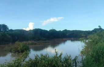 Jovem de 20 anos morre após afogamento em açude na zona rural de Teixeira