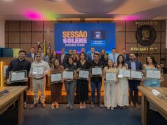 Câmara de Patos entrega títulos de cidadania a profissionais que contribuem para o desenvolvimento do município
