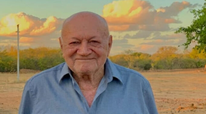 Ari Francisco de Medeiros