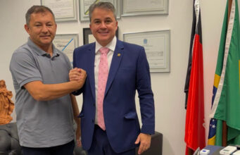 Prefeito de Catingueira anuncia conquista de R$ 1,9 milhão durante Marcha dos Prefeitos em Brasília