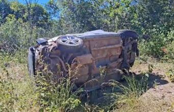 Jovem de 18 anos morre e outro de 20 fica gravemente ferido em capotamento entre São José de Piranhas e Serra Grande
