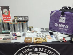 Três pessoas são presas e um adolescente apreendido em ação conjunta da DHE e 3º BPM; drogas e 21 litros de loló são apreendidos