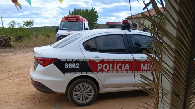a08b60696de4c6db35854bb7c3dbf23a