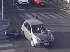 Bebê fica preso em capô de carro após atropelamento, em Campina Grande; Vídeo mostra o momento
