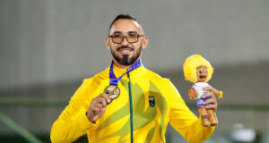 Atleta de Aguiar conquista ouro no lançamento de dardos nos Jogos Parasul-Americanos